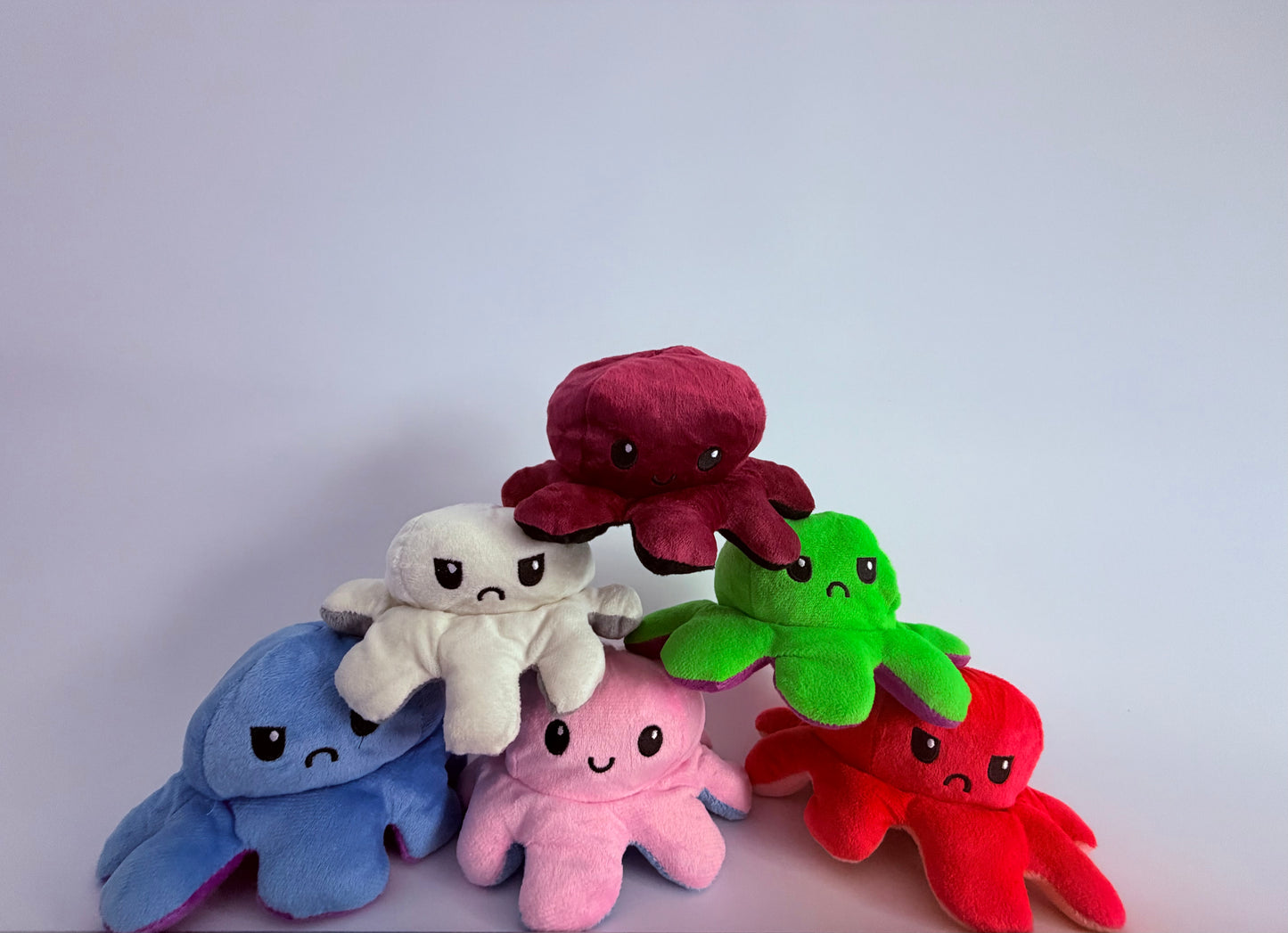 Small reversible octopuses