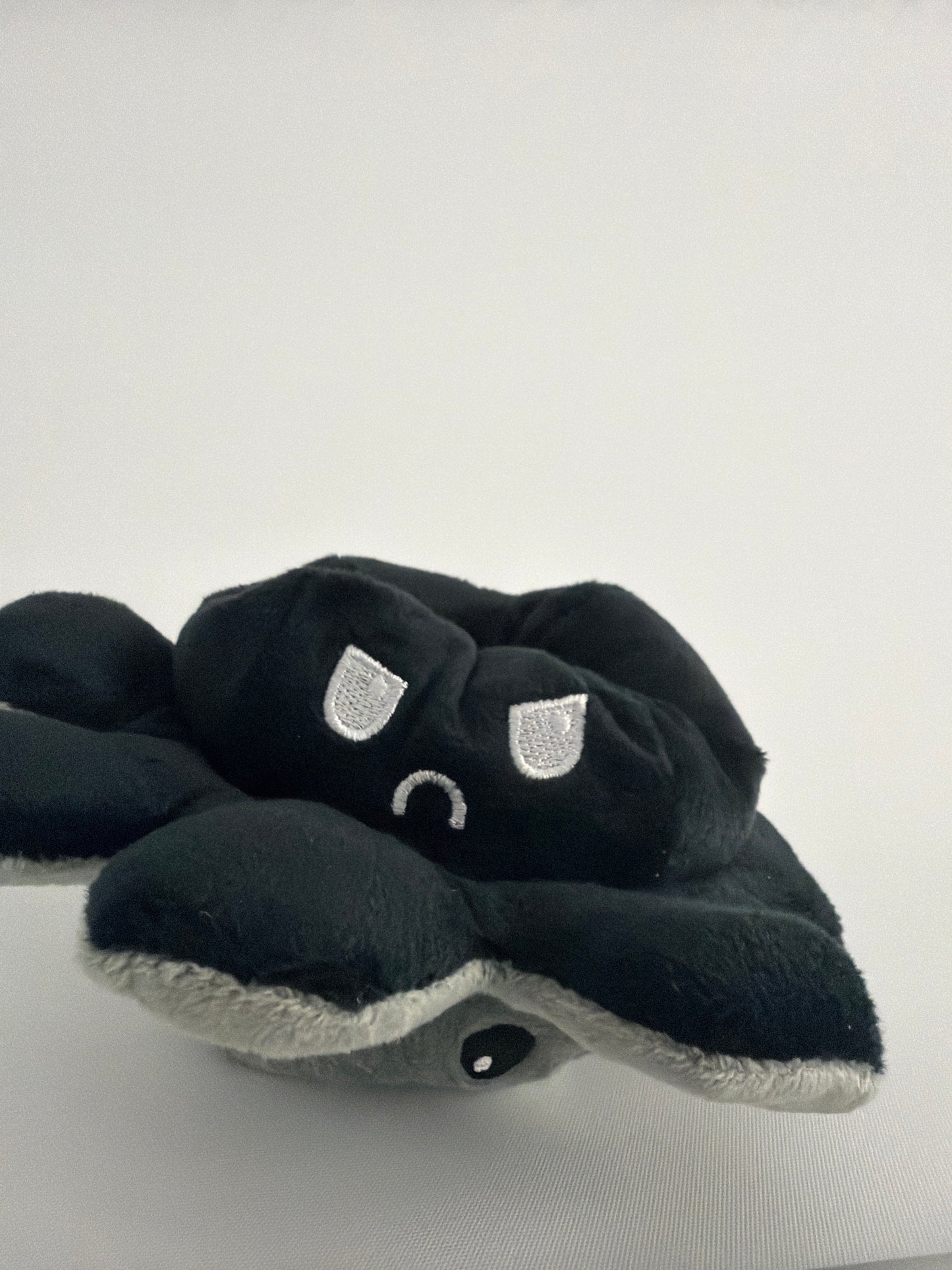 Small reversible octopuses
